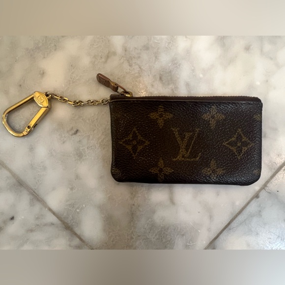 Authentic Louis Vuitton Key Pouch - Picture 8 of 9